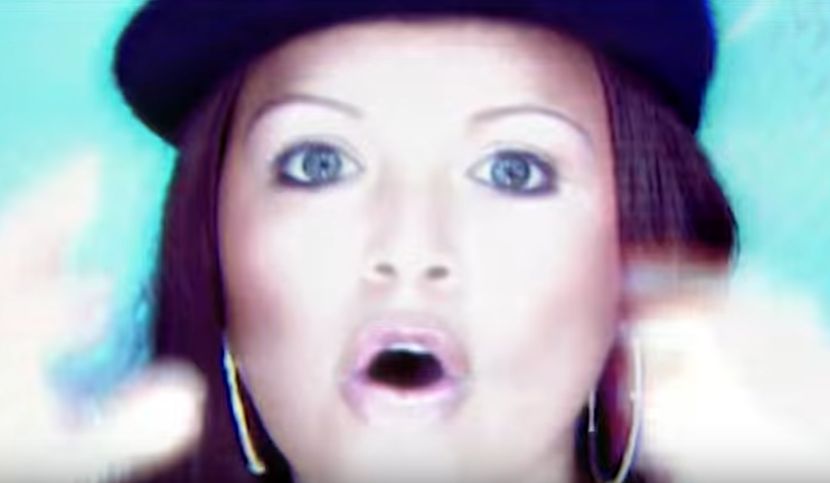 Pre 14 godina ceo svet je pevao njen hit “Papi Chulo”, a danas reperka je Lorna neprepoznatljiva i ima OGROMNE GRUDI! (FOTO) (VIDEO)