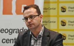 
					Petrović: Država je privatizovana, građani moraju da budu još glasniji 
					
									