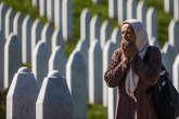 Predsednica Majki Srebrenice napadnuta kod Potočara