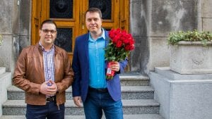 Predsednik CarGo predao buket cveća Zorani Mihajlović povodom 8. marta