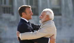 Predsednik Francuske pomenuo krizu u Kašmir, a gost iz Indije nije