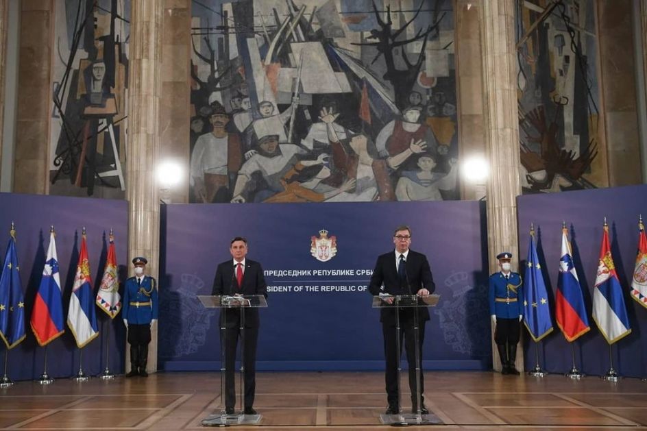 Vučić: Svaki razgovor kamen u kući mira; Pahor: Zabrinut sam za region, rešenje u brzom širenju EU