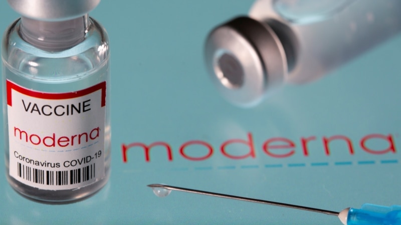 Predsednik Srbije: Modernina vakcina stiže u oktobru