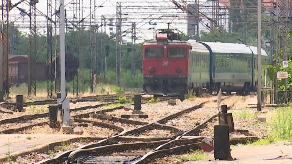 Stigao prvi teretni voz iz Kine sa opremom za brzu prugu; Vučić: Brza pruga do Subotice za tri godine