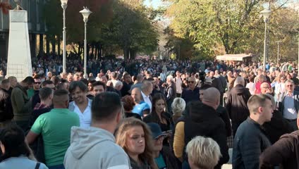 Predsednik Srbije i ministri prisustvovali parastosu u Hramu Svetog Save