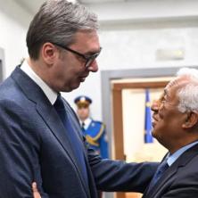 Predsednik Vučić dočekao Antonija Koštu na aerodromu Nikola Tesla (FOTO)