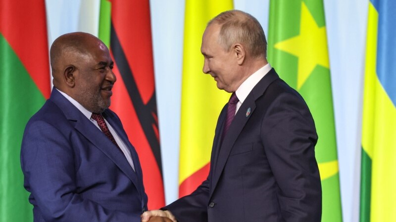 Predsjednik Afričke unije: Ponuda Putina o žitu nedovoljna, prekinuti vatru u Ukrajini