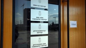 Preinačena optužnica devojci koja je kolima naletela na studente na Novom Beogradu