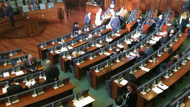 Prekinuto šestomesečno neučešće poslanika Srpske liste u parlamentu