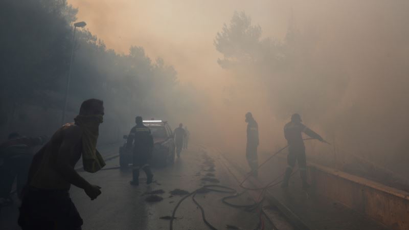 Preko 4.000 ljudi evakuisano zbog požara u Grčkoj