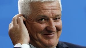 Premijer Crne Gore: Prva deonica autoputa prema Srbiji gotova sledeće godine
