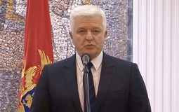 
					Premijer Crne Gore na proslavi: Otpor nezavisnosti radikalniji nego pre deceniju i po 
					
									