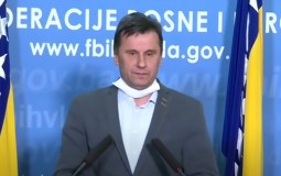 
					Premijer Federacije BiH pušten na slobodu uz određena ograničenja 
					
									