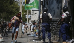 Premijer Haitija želi mobilizaciju vojske radi suzbijanja razmahalih gangstera na ostrvu