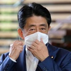 Premijer Japana podnosi ostavku: Šinzo Abe objavio šta se događa sa njegovim zdravljem!
