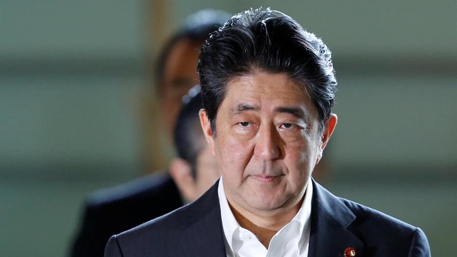 Premijer Japana raspustio parlament