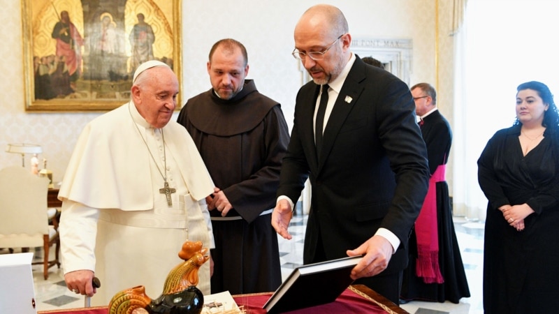 Premijer Ukrajine od pape zatražio pomoć  u vraćanju dece iz Rusije
