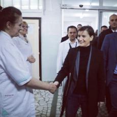Premijerka čestitala Međunarodni dan medicinskih sestara: Srbija se ponosi!