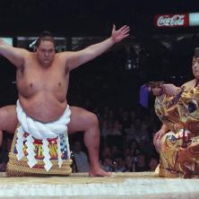 Preminuo Akebono, čuveni sumo rvač od 233 kilograma i dva metra visine