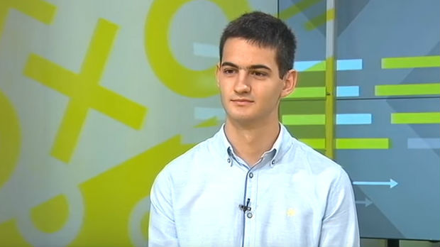 Preminuo Mihajlo Sporić, jedan od naših naboljih mladih fizičara