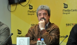 Preminuo Momir Bulatović