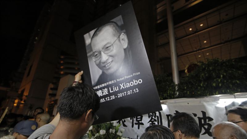 Preminuo kineski nobelovac Liu Šjaobo