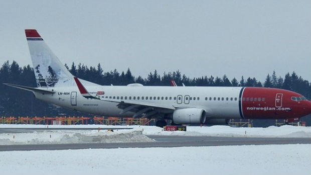 Avion prinudno sleteo u Švedsku, eksploziv nije pronađen