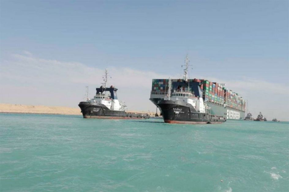 Prihodi Sueckog kanala prepolovljeni
