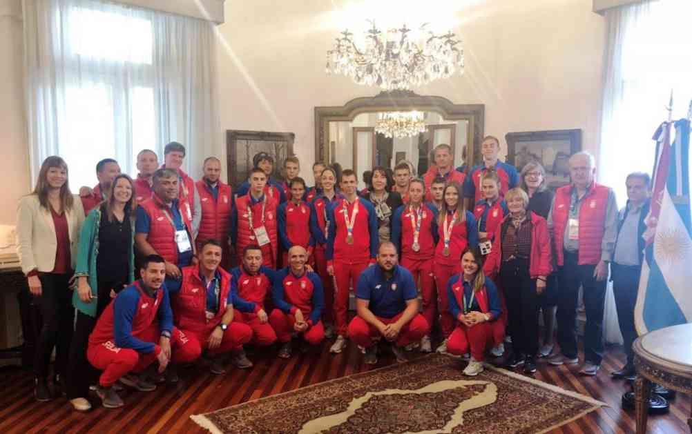 Prijem za olimpijce u ambasadi: Vi ste najbolje što Srbija ima