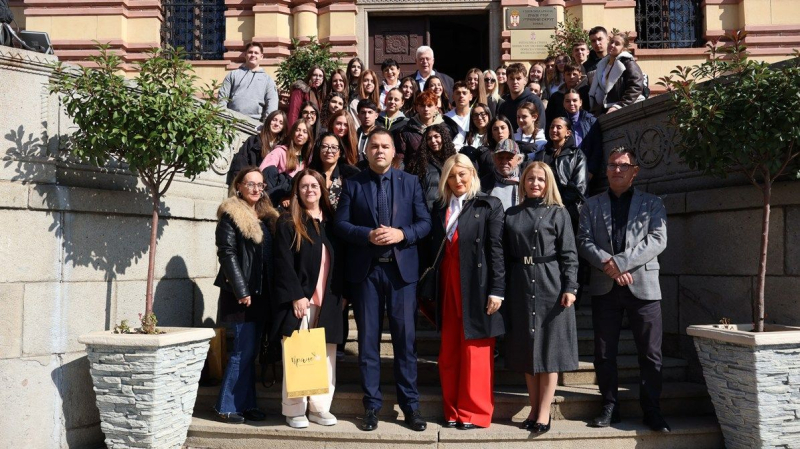 Prijem za učenike i profesore Gimnazije „Federico II di Svevia“ iz Italije