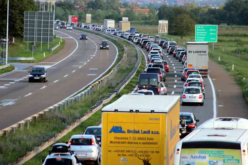 Veći broj vozila na graničnim prelazima sa Mađarskom