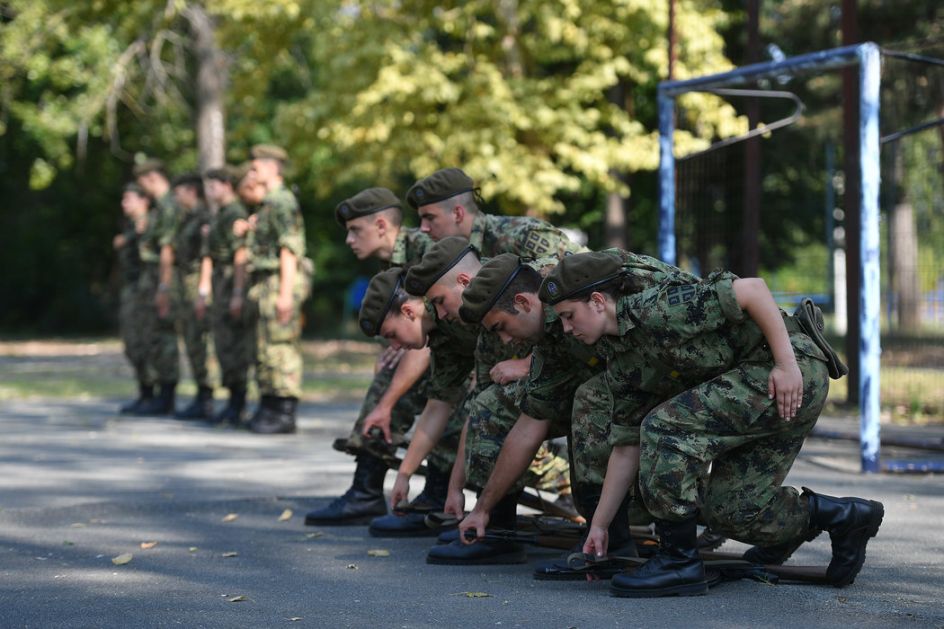 Pripadnicima vojske od novembra povećanje plata