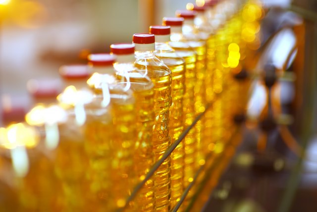 Priština zabranila prodaju ulja iz centralne Srbije