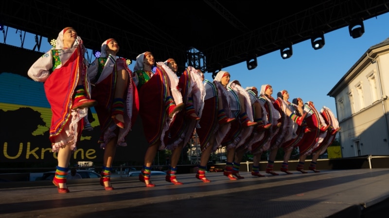 Prištinska duga donijela na Kosovo plesove iz različitih zemalja svijeta