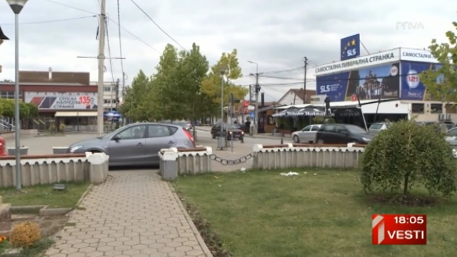 Pritisci na Srbe uoči izbora; Stvaraju građane drugog reda VIDEO