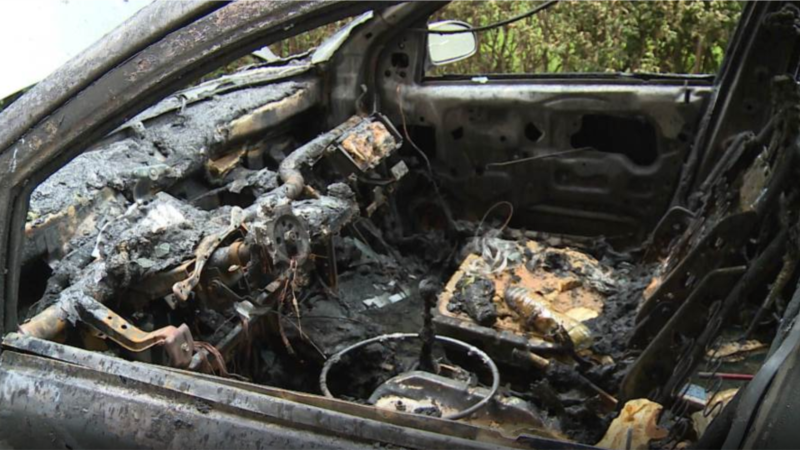 Priveden osumnjičeni za paljenje automobila aktiviste u Aleksincu