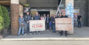 „Pročitani ste”: Kragujevački bibliotekari svakog petka štrajkom podržavaju protest i zahteve studenata
