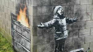 Prodat Benksijev mural u Velsu za više od 100.000 funti