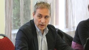 Profesor Marko Šuica o nacionalnim udžbenicima: Vlast bi da se nametne kao kontrateža studentima koji jasno iskazuju patriotizam