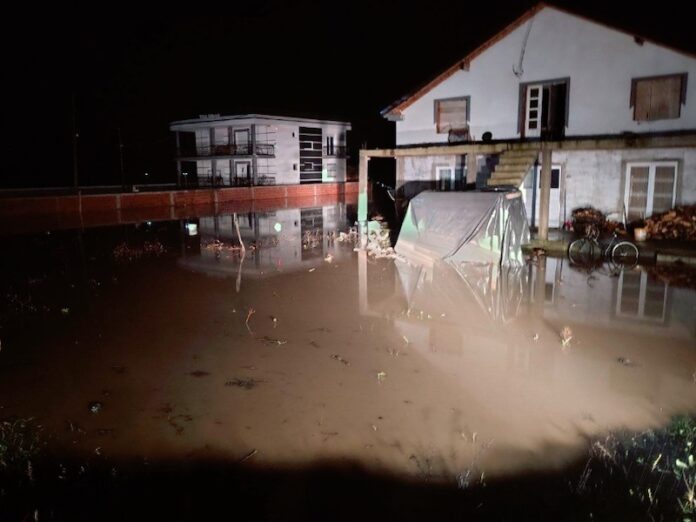 Proglašena vanredna situacija u Vranju zbog izlivanja reka i poplavnog talasa