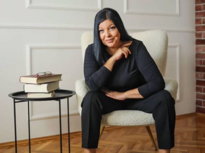 Promocija romana „Ubistvo u dinastiji“ niške spisateljice na Sajmu knjiga