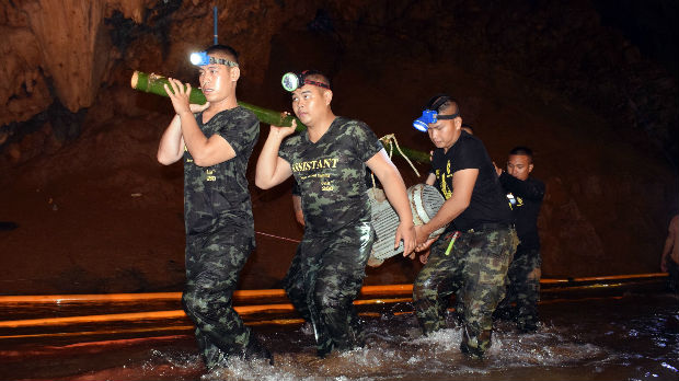 Pronađeni nestali dečaci u poplavljenoj pećini na Tajlandu