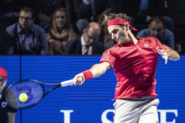 Proradio Federer, sledi borba sa Novakom! (video)