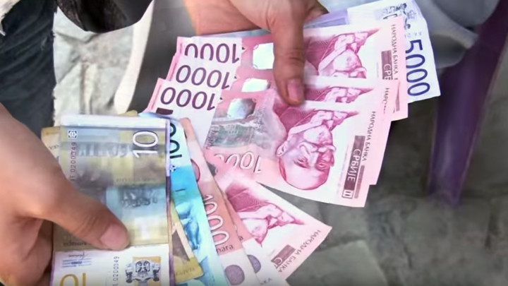 Prosečna zarada u martu 49.400 dinara ili 418 evra