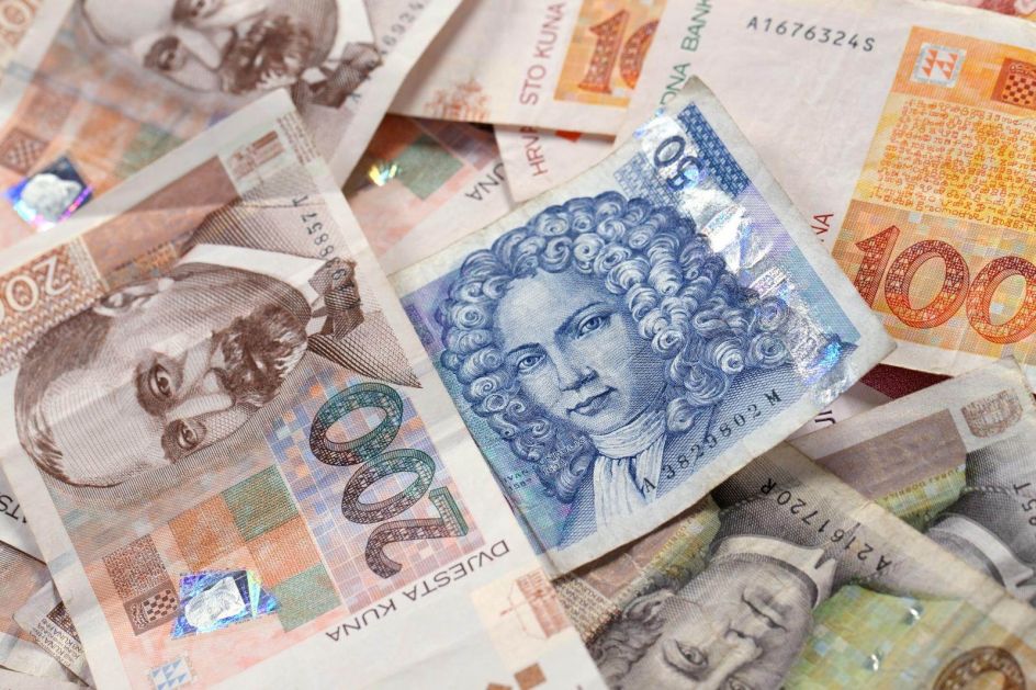 Prosječna plata za mart u Zagrebu iznosila 1.041 evro