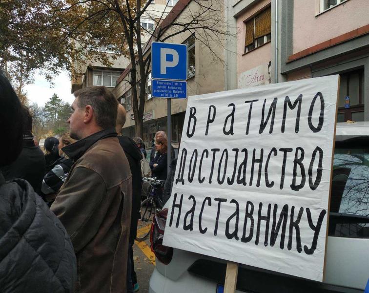 Prosvetari danas štrajkuju: Bolje da nam pukne dnevnica, nego glava