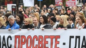 Protest „Fakulteti na raskrsnici“ ispred zgrade Vlade danas u 11.52