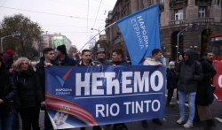 Protest ispred Vlade Srbije zbog najava ponovnog pokretanja projekta kompanije Rio Tinto (FOTO)