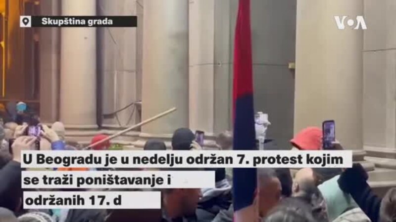 Protest opozicije ispred Skupštine Beograda
