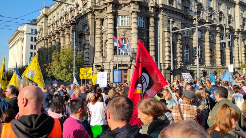 Protest prosvetara u Srbiji: Ako zahtevi ne budu ispunjeni, umesto štrajkića sledi protest na neodređeno